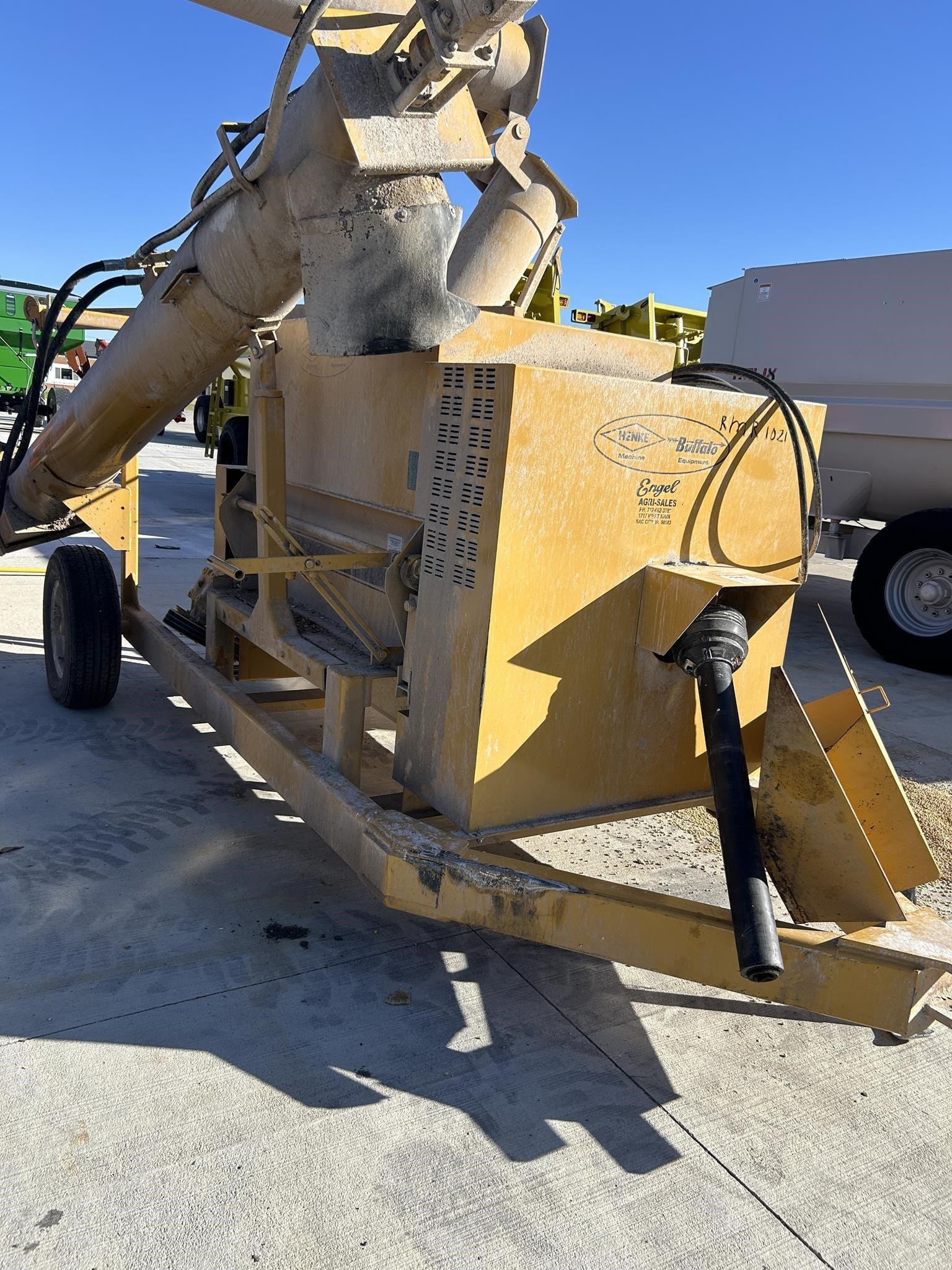 2022 Buffalo 1254 Equipment Image0