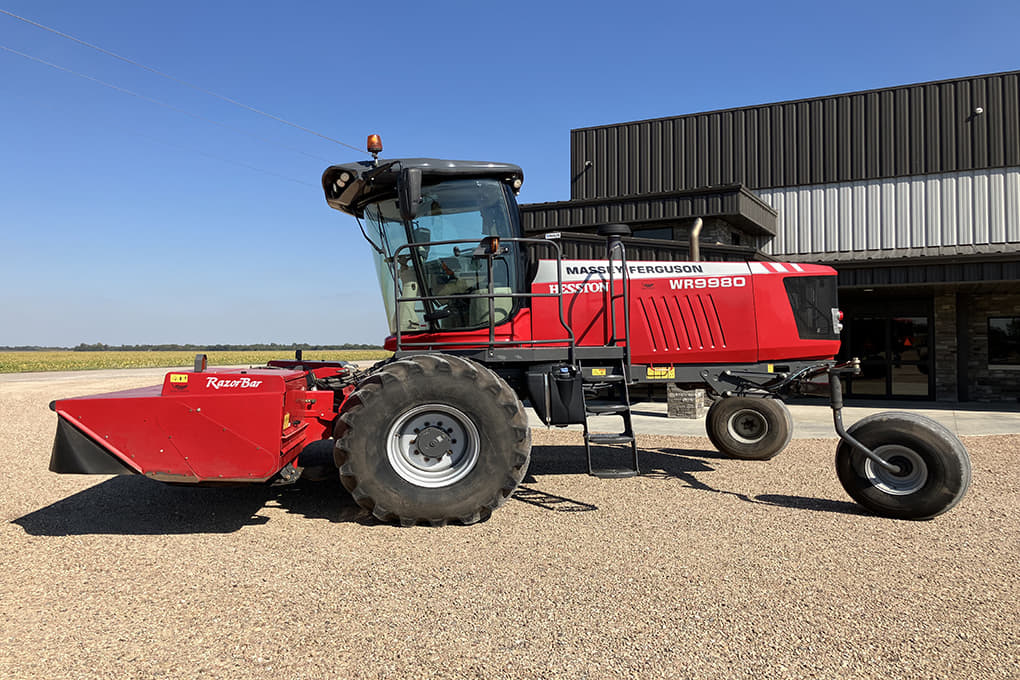 Image of Massey Ferguson WR9980 Primary image