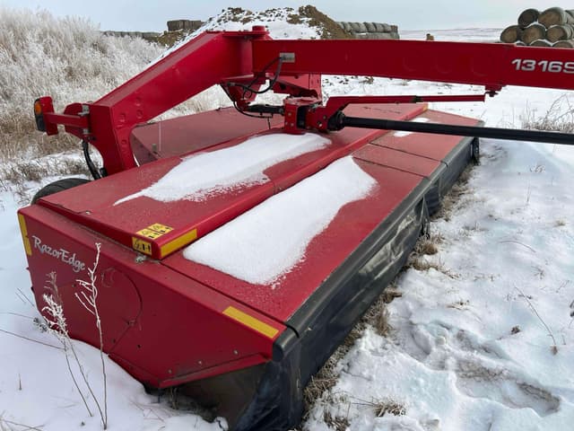 Image of Massey Ferguson 1316S equipment image 3