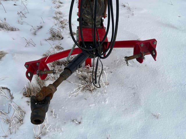 Image of Massey Ferguson 1316S equipment image 4