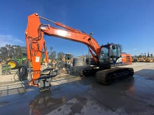 2022 Hitachi ZX210LC-5N Image