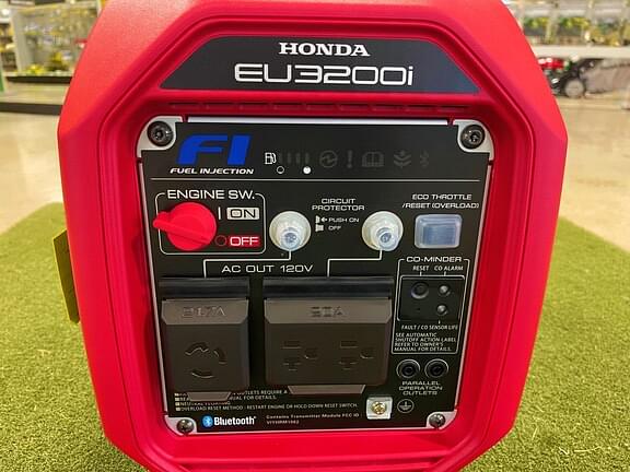 Image of Honda EU3200i equipment image 4