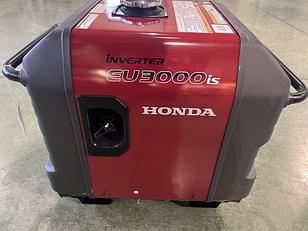 Main image Honda EU3000is 1