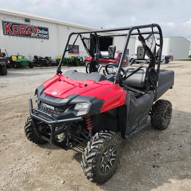 Image of Honda Pioneer 700 equipment image 2