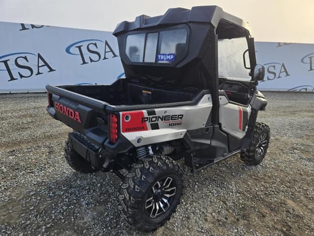 Image of Honda Pioneer 1000 equipment image 4