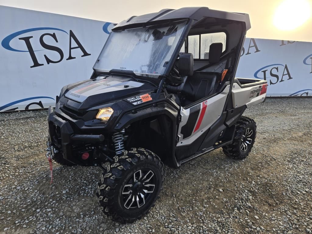 2022 Honda Pioneer 1000 Equipment Image0
