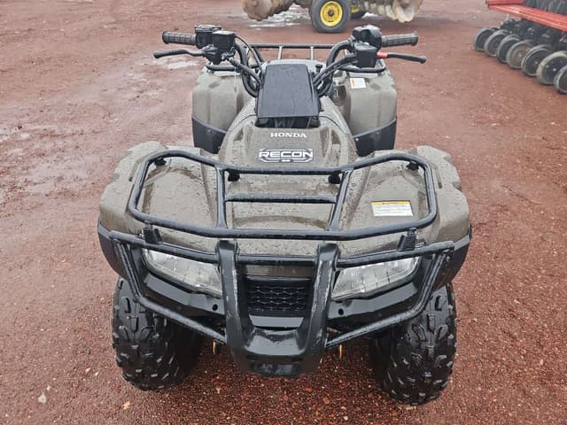 Image of Honda Recon 250 equipment image 2