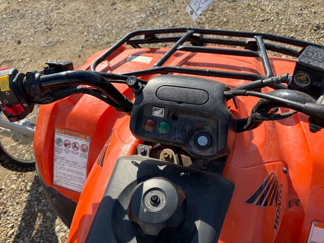 Image of Honda Recon 250 equipment image 4