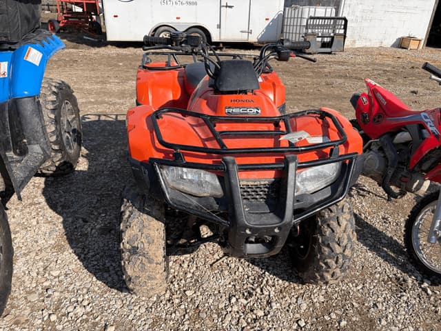 Image of Honda Recon 250 equipment image 3