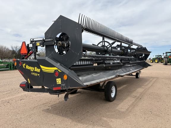 Image of Honey Bee AF236 SDX equipment image 2