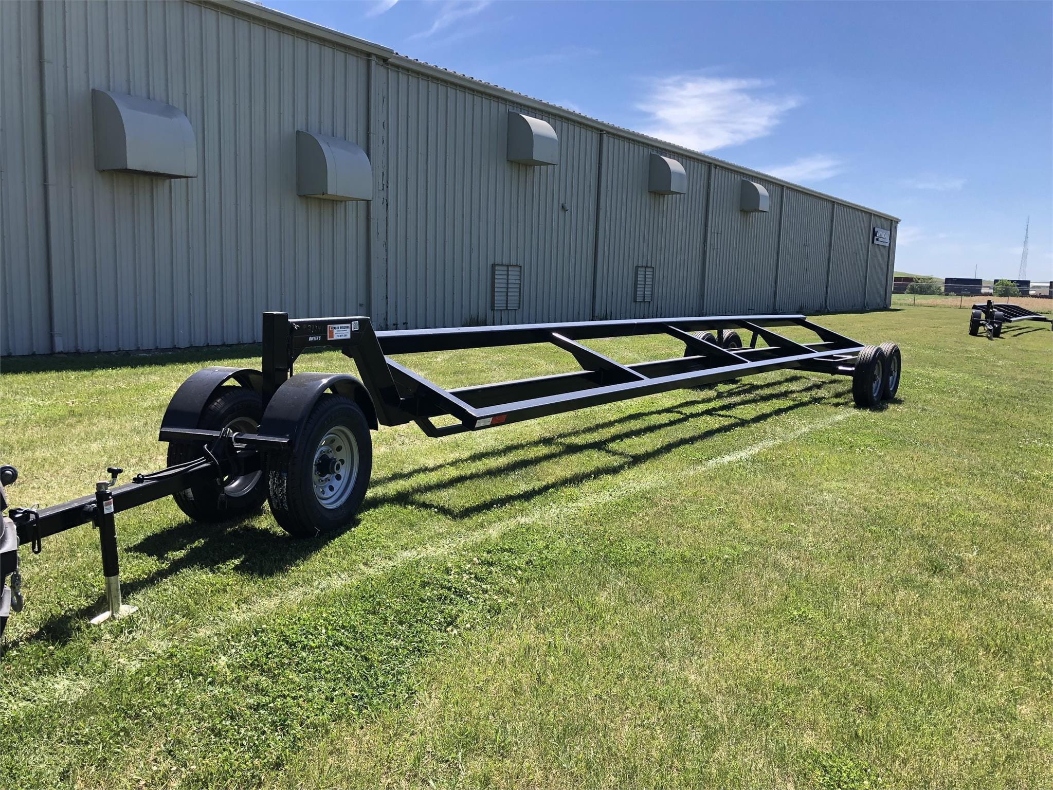 2022 Hrabik H-32 Equipment Image0