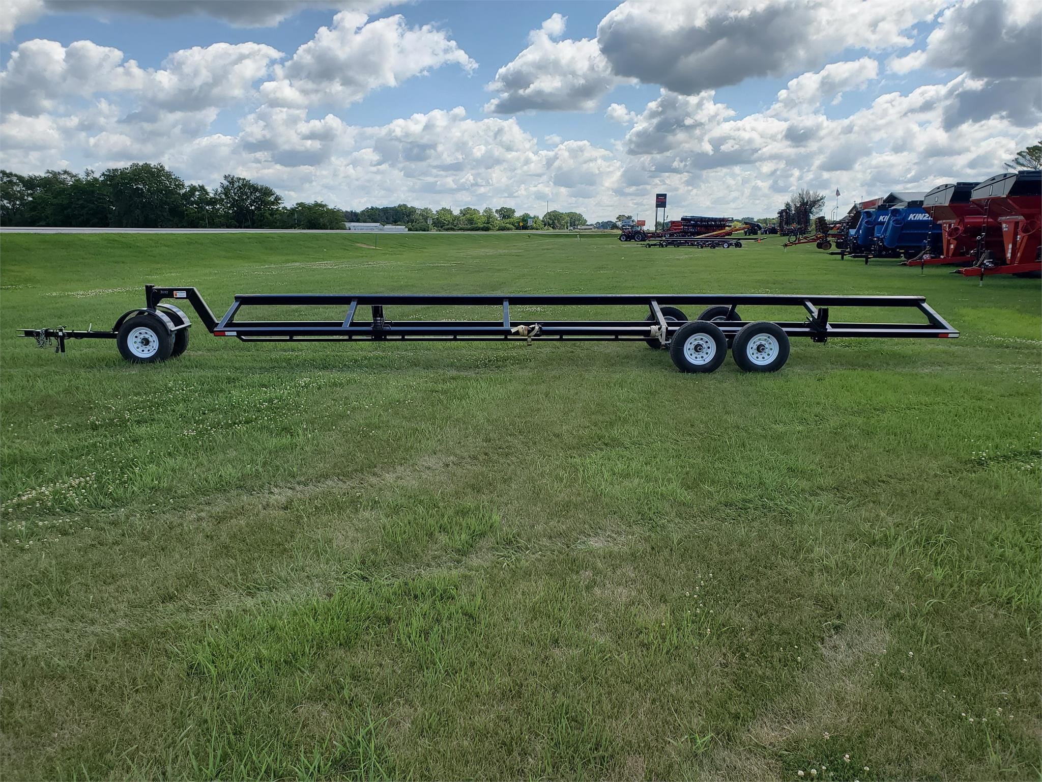 2022 Hrabik H-36 Equipment Image0