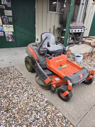 Image of Husqvarna Z248F equipment image 2