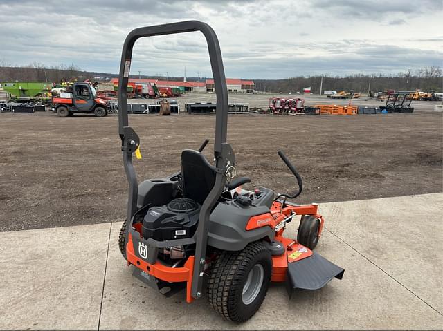 Image of Husqvarna Z454 equipment image 2