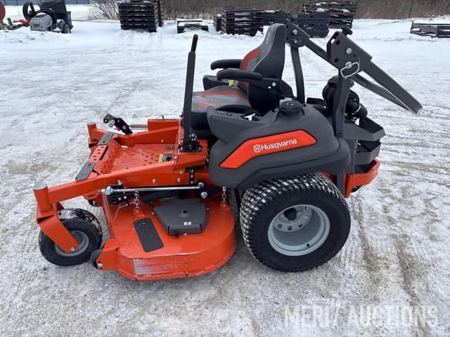 Image of Husqvarna Z560L equipment image 2