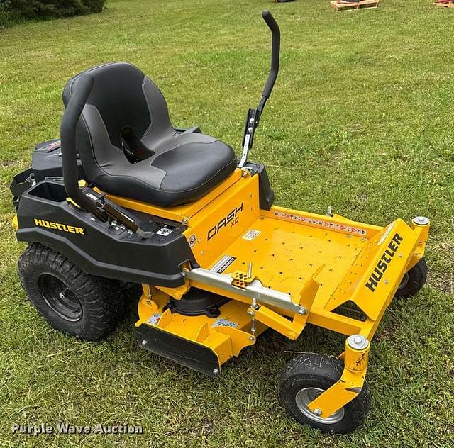 Image of Hustler Dash XD equipment image 2