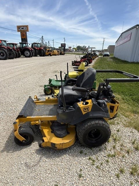 Image of Hustler FasTrak SDX equipment image 2