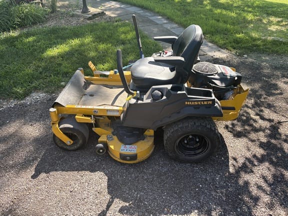 2022 Hustler Raptor XD Equipment Image0