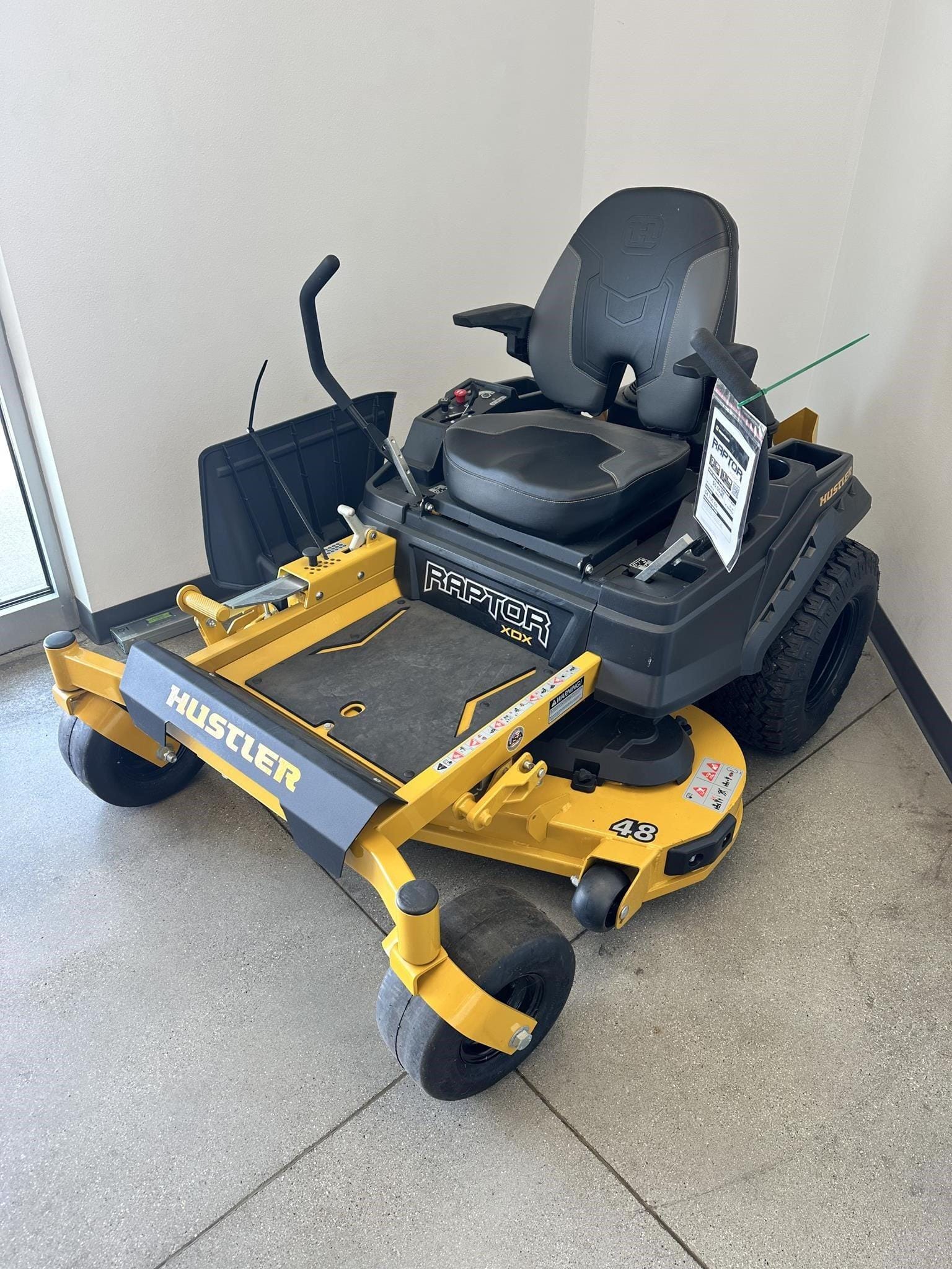 2022 Hustler Raptor XDX Equipment Image0