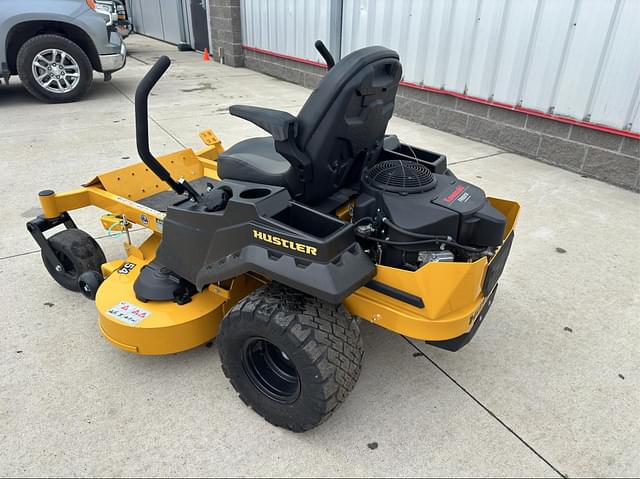 Image of Hustler Raptor XL equipment image 3