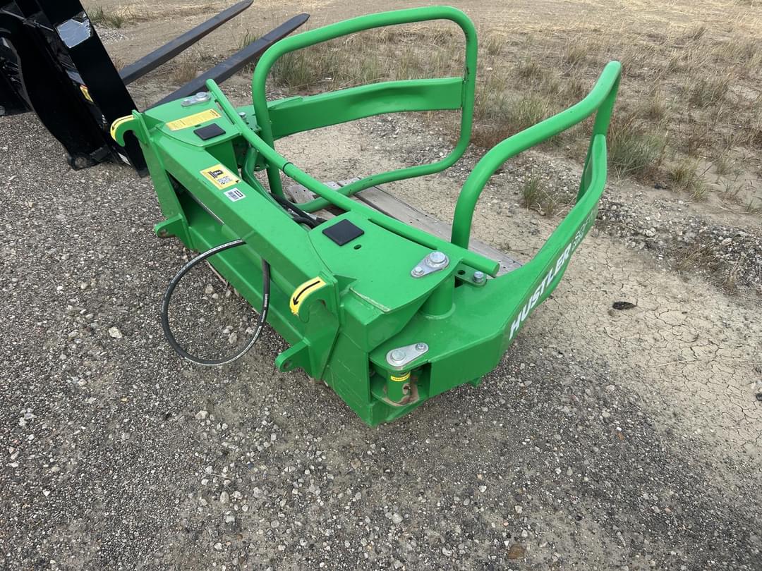 Image of Hustler LX200 Primary image
