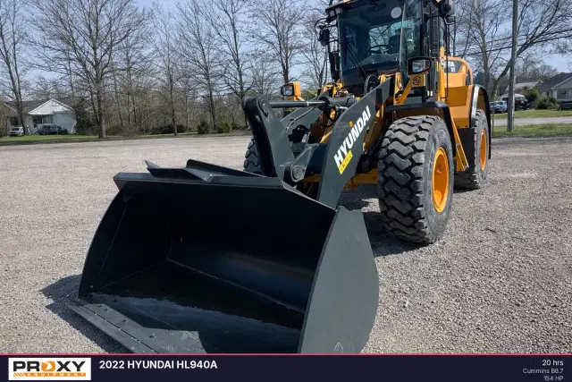 Image of Hyundai HL940A equipment image 2