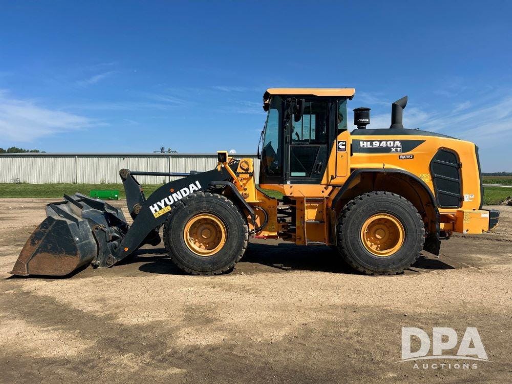 2022 Hyundai HL940A Equipment Image0