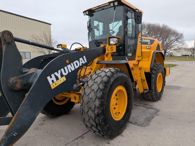 Image of Hyundai HL940AXT equipment image 4