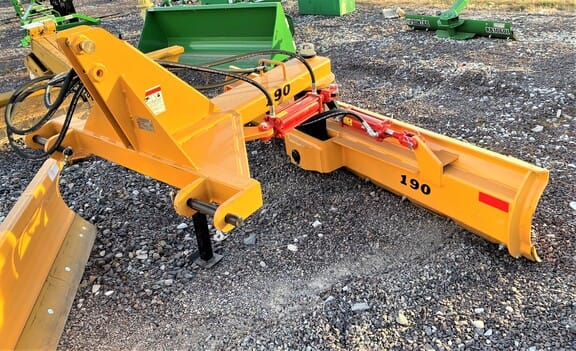 Main image  Industrias America 190