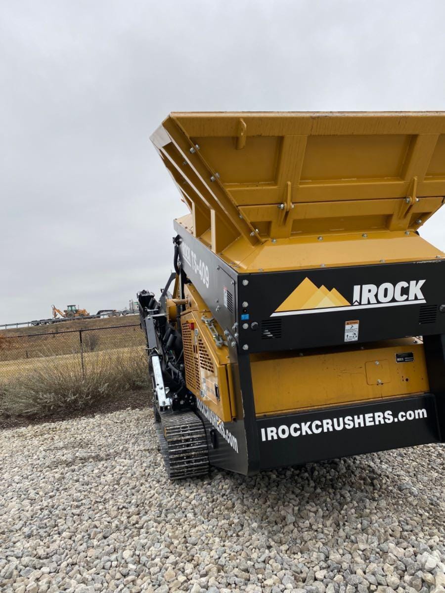 2022 IRock TS-409 Equipment Image0