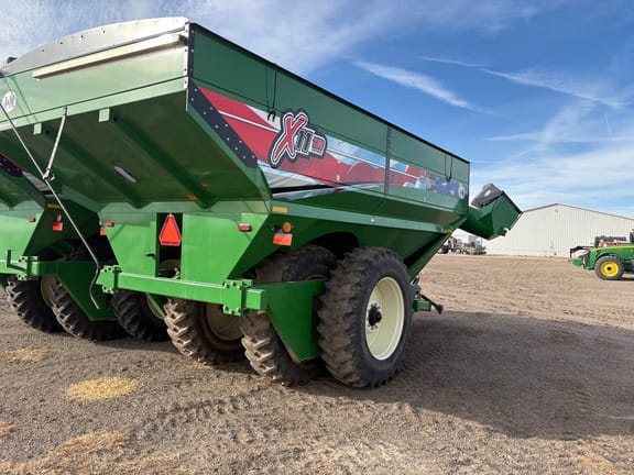 2022 J&M 1112-20D Equipment Image0