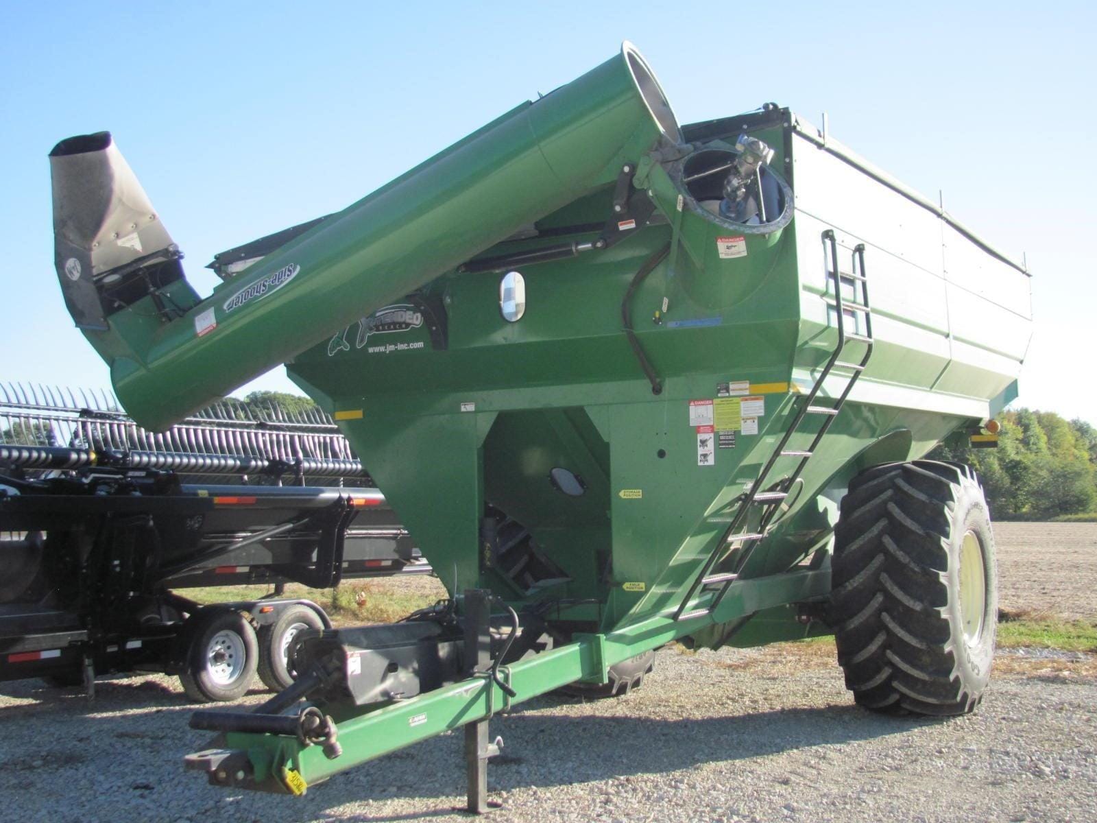 2022 J&M 1121 Equipment Image0