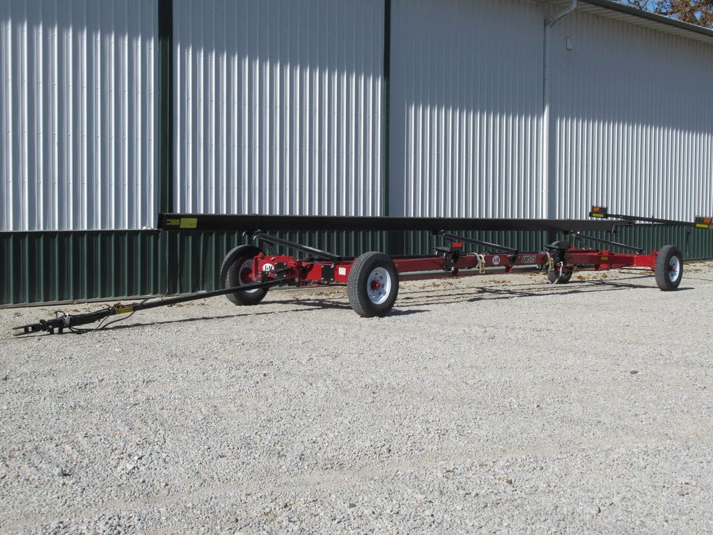 2022 J&M 4WS15 Equipment Image0