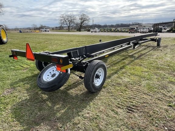 2022 J&M 4WS17 Equipment Image0