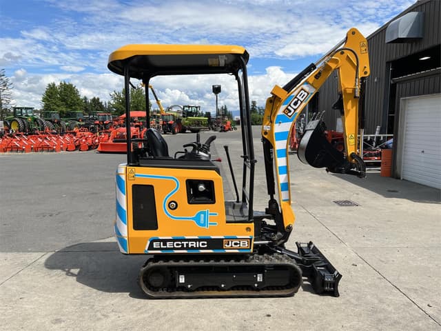 Image of JCB 19C-1E equipment image 4