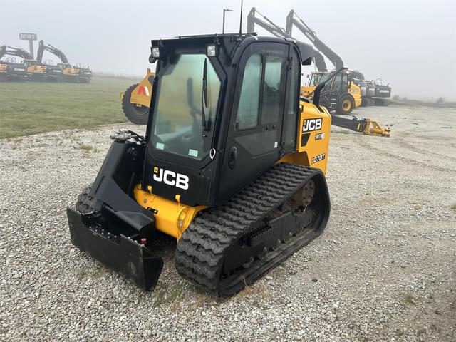 Image of JCB 270T equipment image 2
