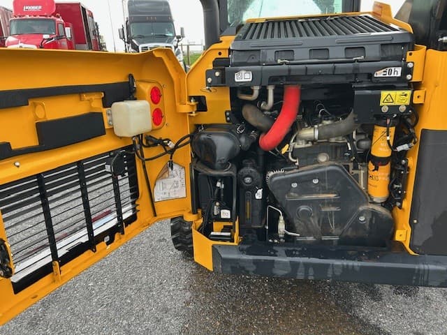 Image of JCB 270T equipment image 4