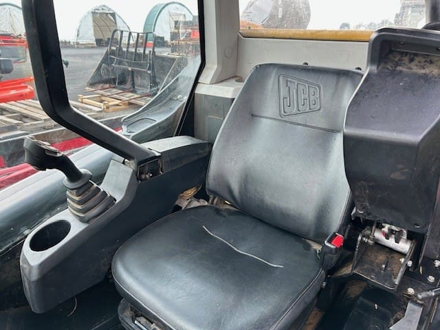 2022 JCB 270T Equipment Image0