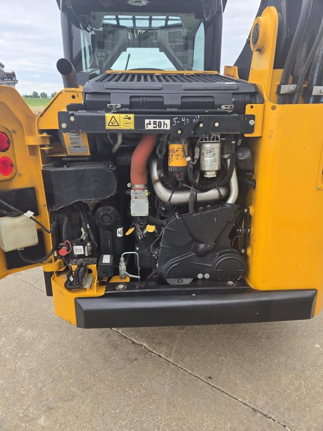 Image of JCB 2TS-7T equipment image 4