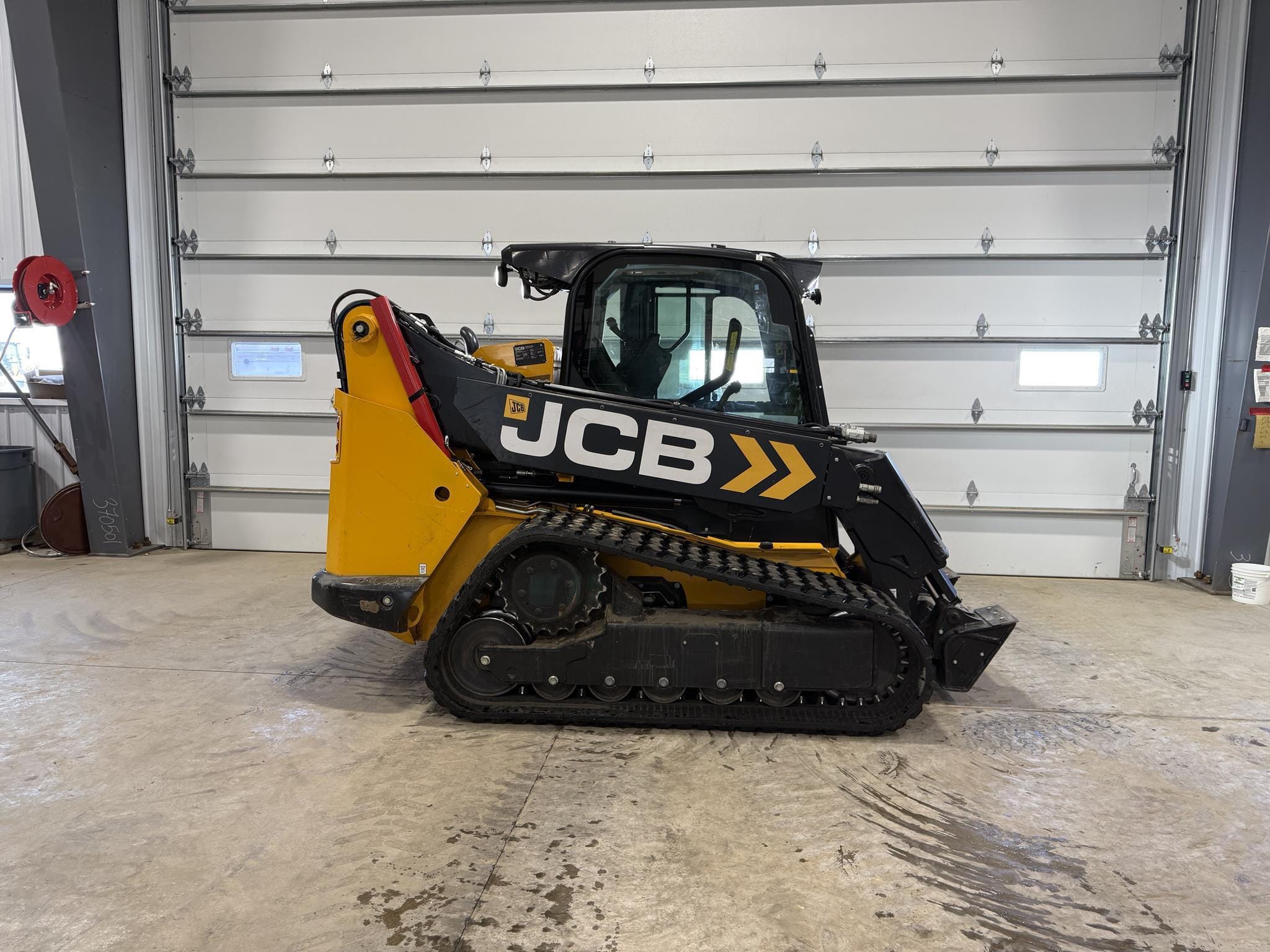 2022 JCB 3TS-8T Equipment Image0