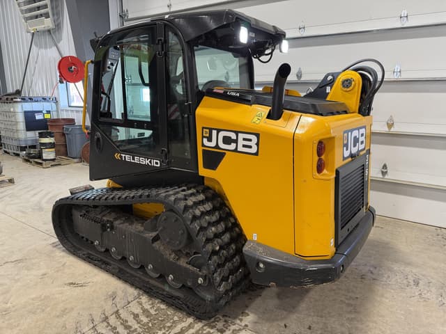 Image of JCB 3TS-8T equipment image 1