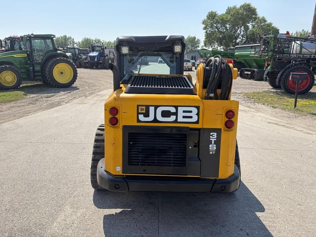 Image of JCB 3TS-8T equipment image 3