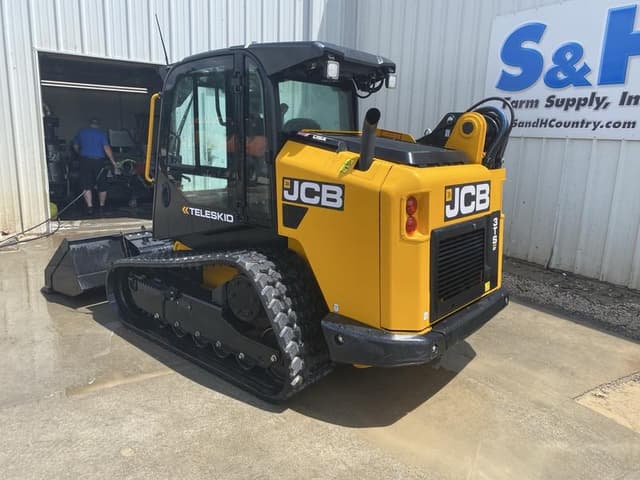 Image of JCB 3TS-8T equipment image 3