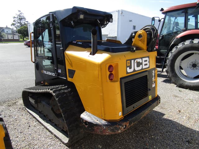 Image of JCB 3TS-8T equipment image 4
