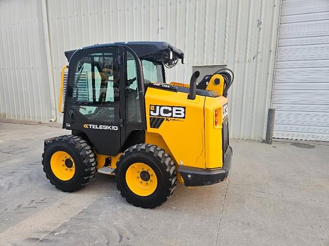 Image of JCB 3TS-8W equipment image 3