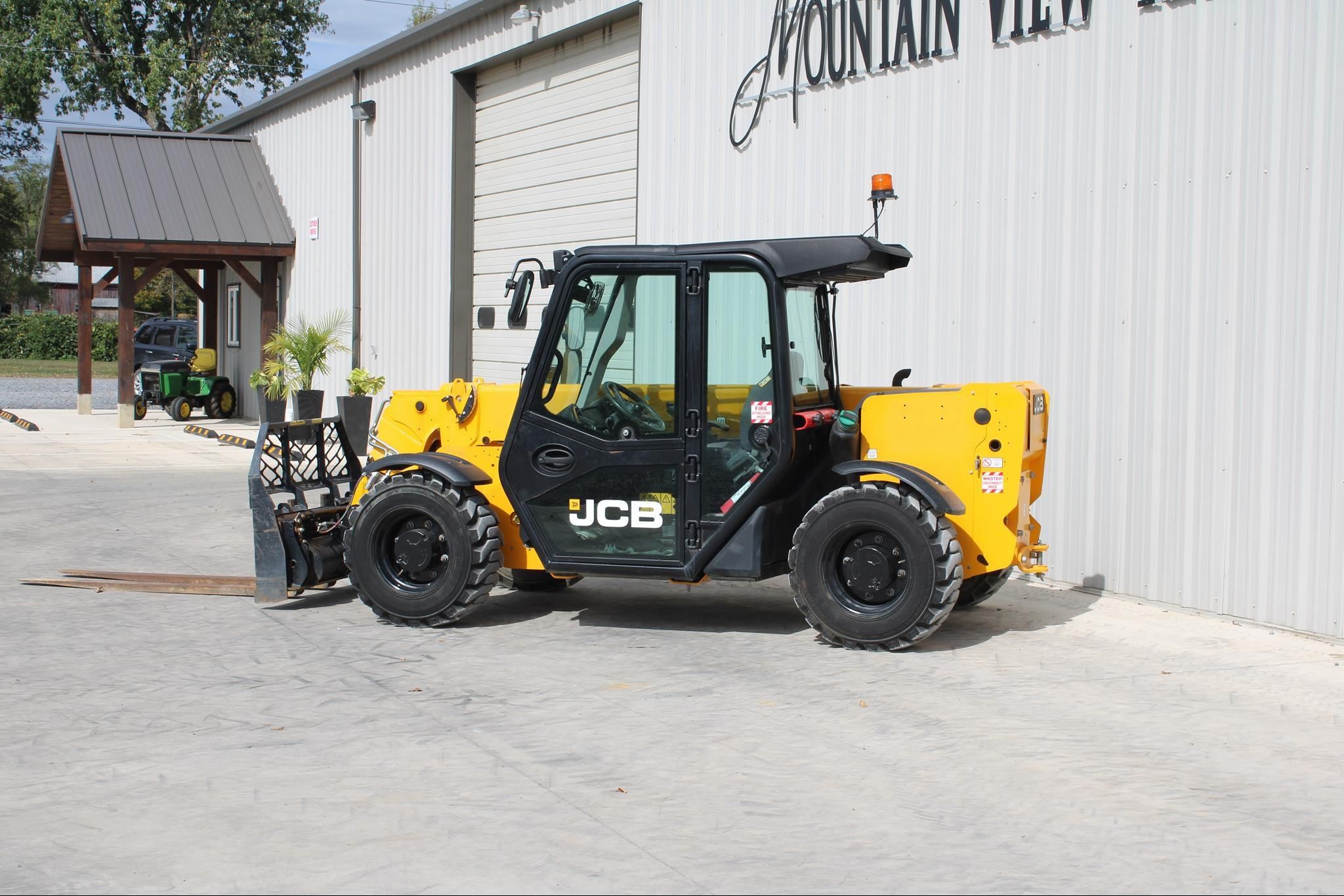 2022 JCB 505-20 Equipment Image0