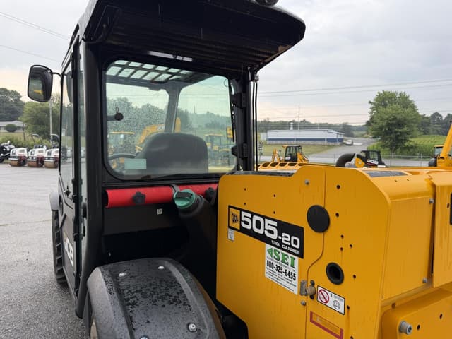 Image of JCB 505-20TC equipment image 4