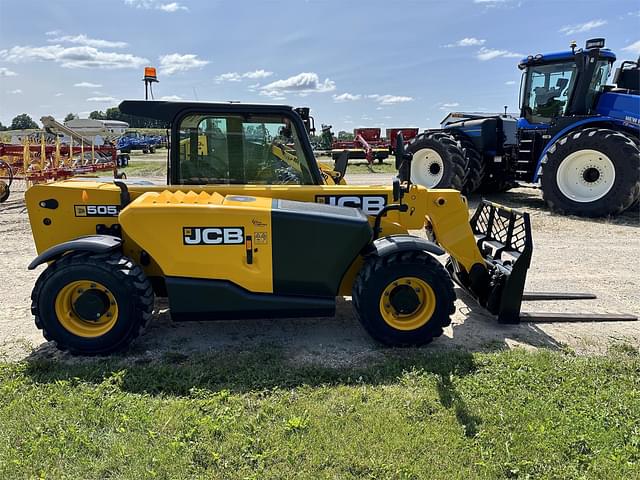 Image of JCB 505-20TC equipment image 4