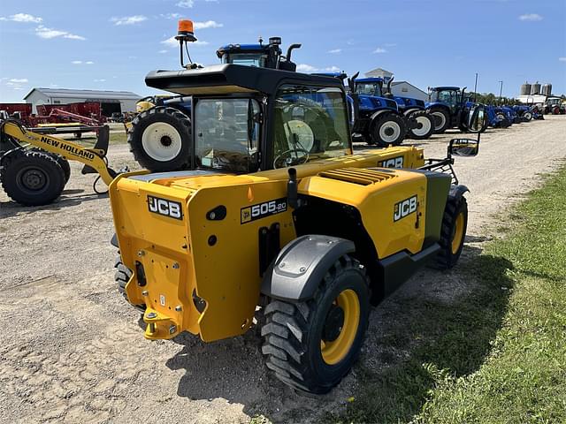 Image of JCB 505-20TC equipment image 3