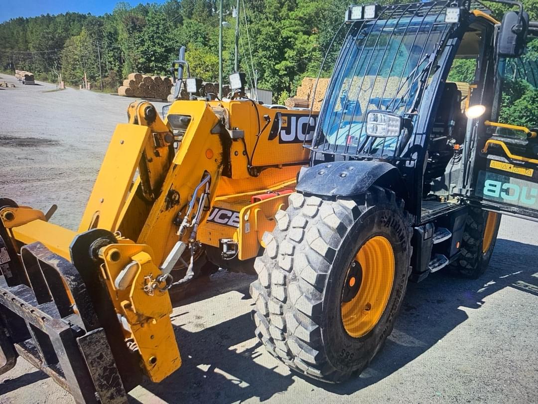 Image of JCB 542-70 Agri Super Image 0